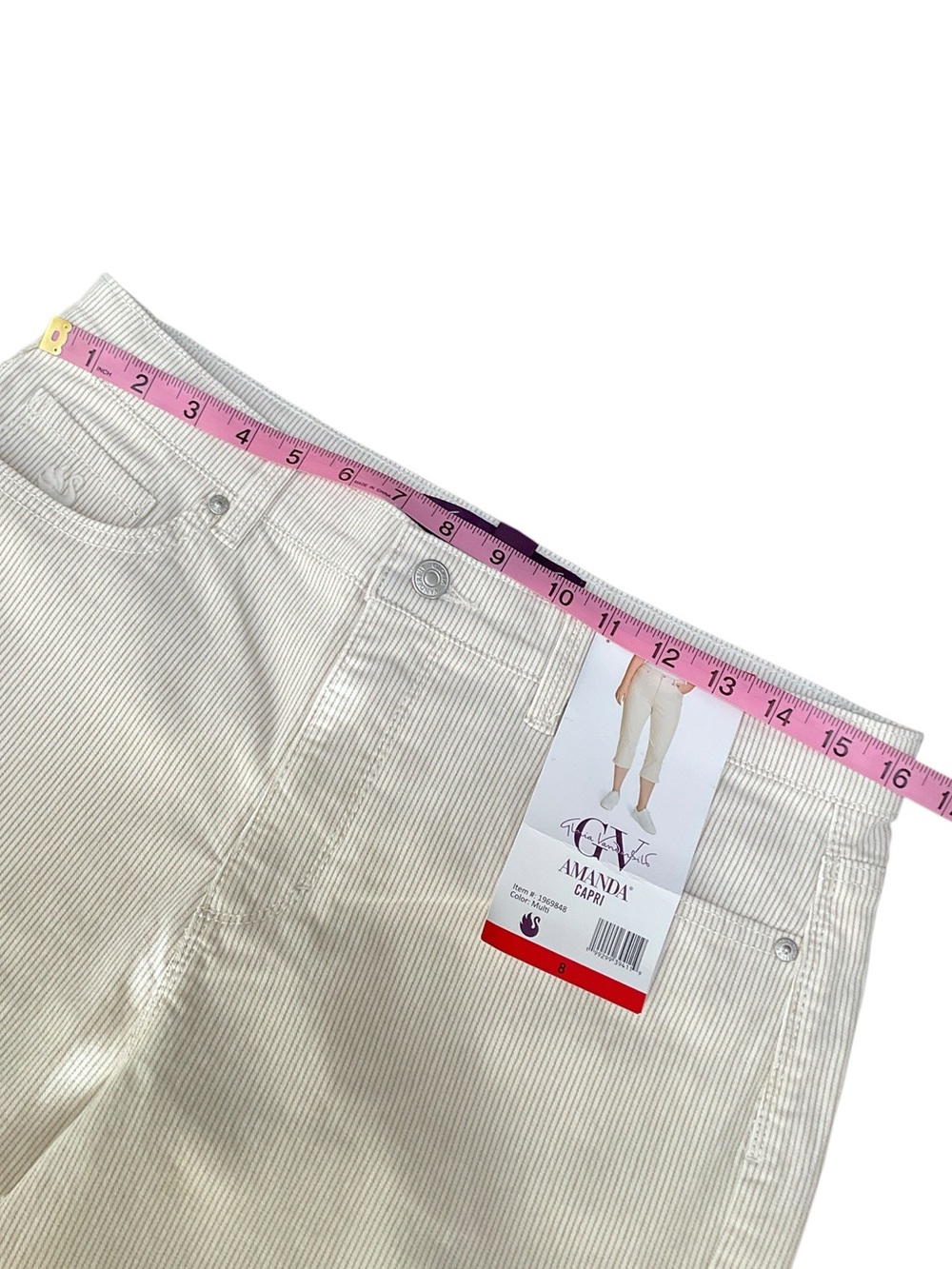Gloria Vanderbilt Women’s Capri Multi Cream Cropped Capris Size 8 NWT - Picture 4 of 12